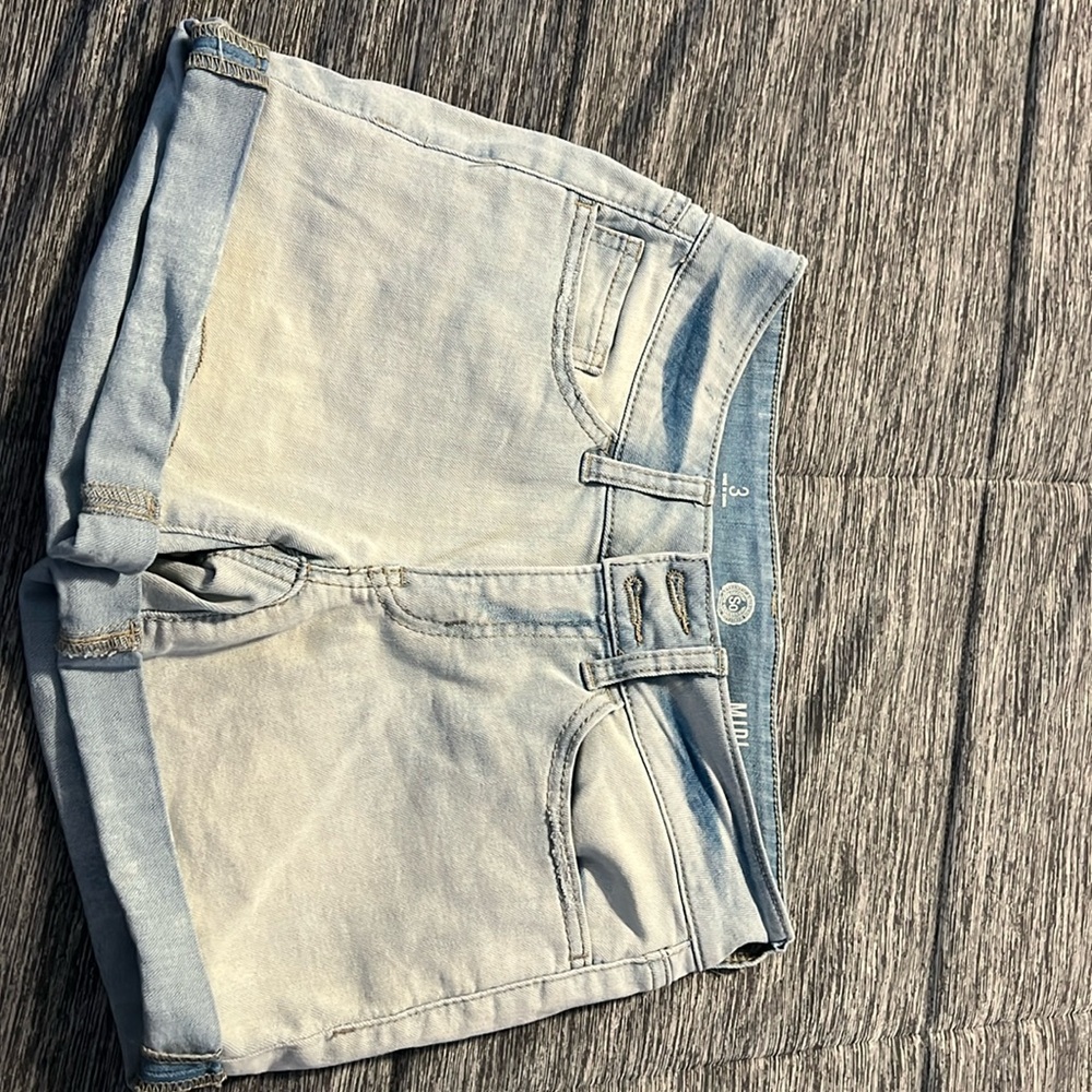 Shorts. Size 3. Light blue